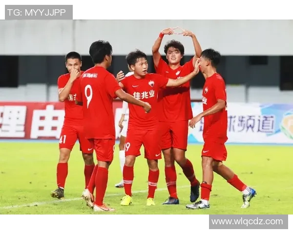 深圳足球队在全国锦标赛中的意识表现分析与总结